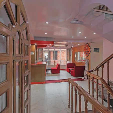Oyo 22748 Barowalia Resorts 西姆拉 外观 照片