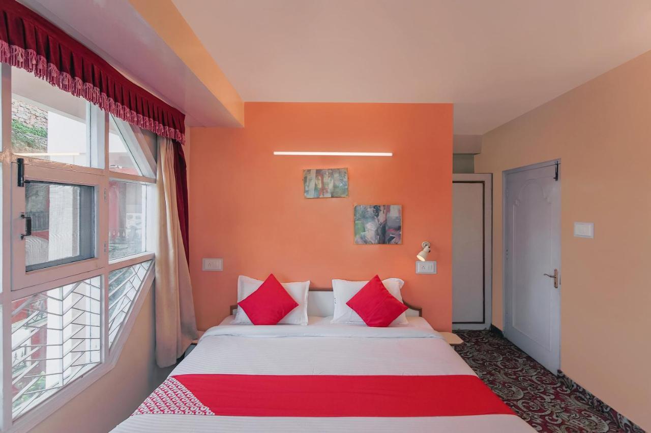 Oyo 22748 Barowalia Resorts 西姆拉 外观 照片